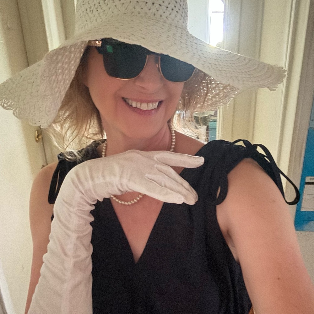 Meet your Posher, Jennifer